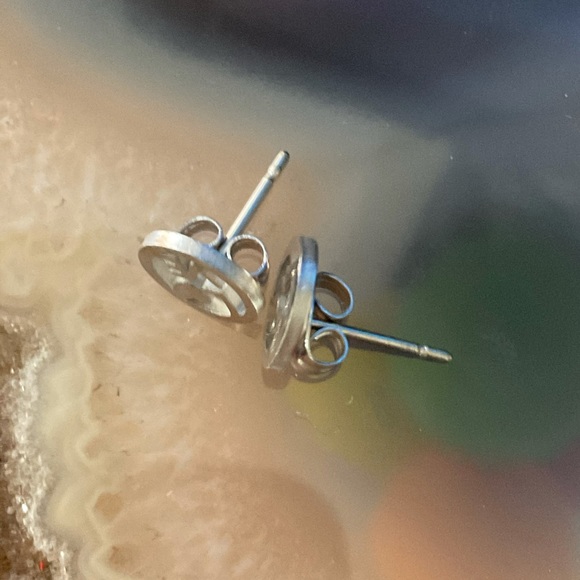 Stainless steel love earrings silver new - Picture 6 of 8